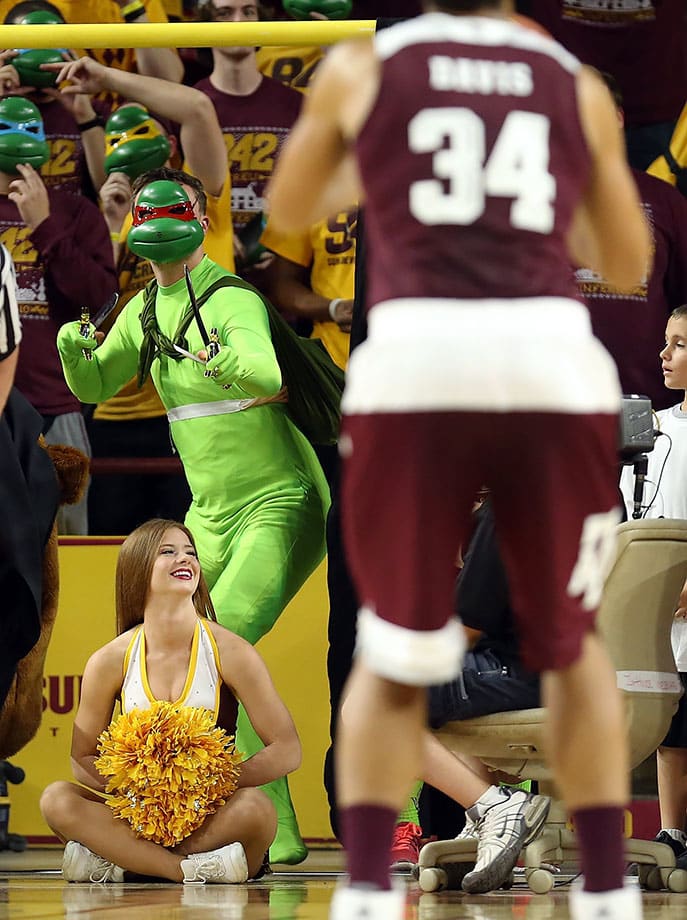 2015-1205-Arizona-State-fans-Curtain-of-Distraction.jpg